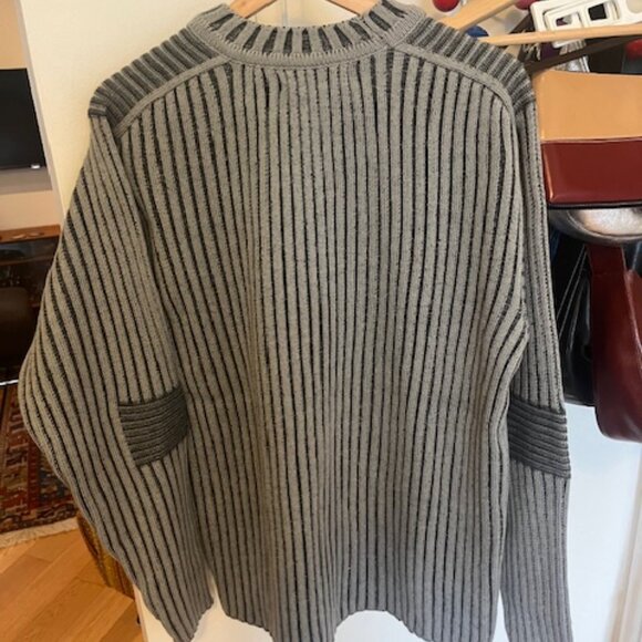 Unisex Vintage Oversized 90s Ribbed Grey Sweater - Picture 2 of 5